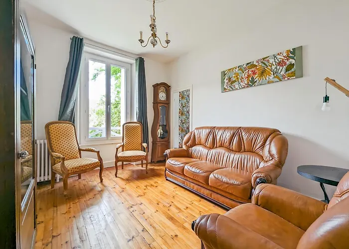 Hébergement de vacances Maison Des Années 30 - - 4 Personnes